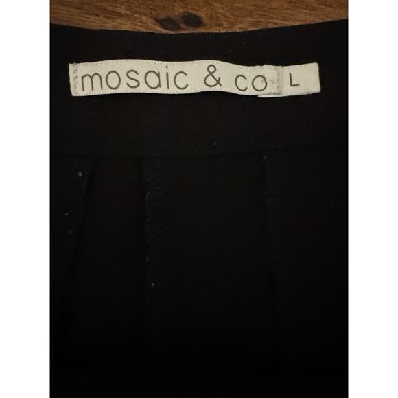 Mosaic & Co High Waisted Black Tailored Dress Shorts Ruffle Pockets Size Large - Picture 4 of 12